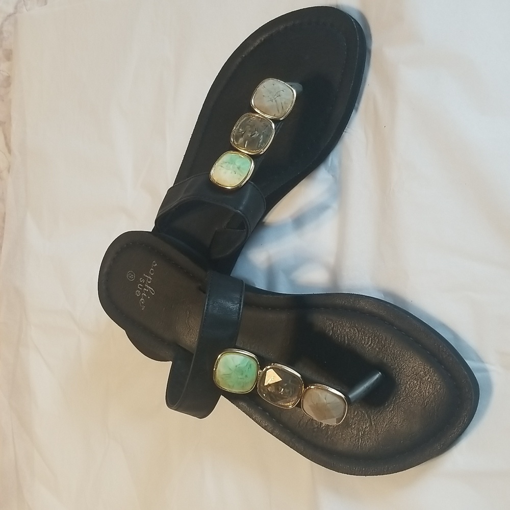 SOPHIE SUE Sz 8 Black Sandals with 3-stone decoration middle strap EUC